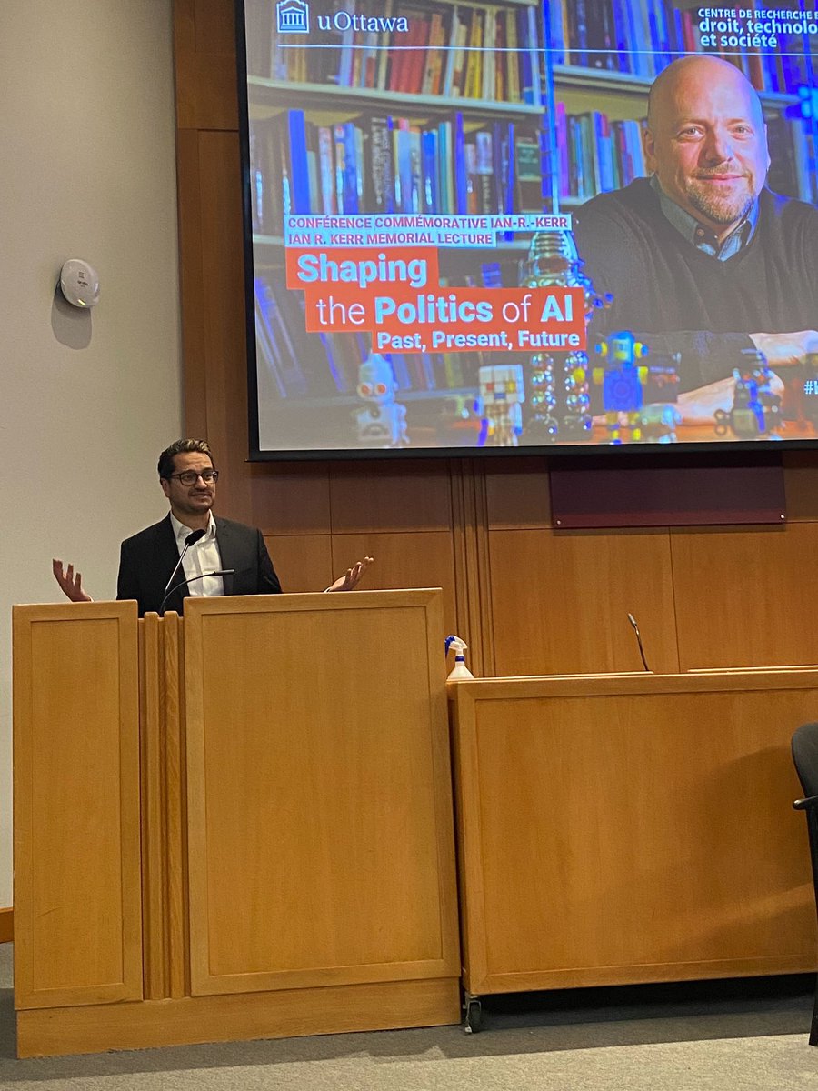 CDTSuOttawaCLTS's tweet photo. Professor @uOttawa @f_mb opens the Inaugural Ian R. Kerr Memorial Lecture “Shaping the Politics of AI Past, Present, Future” to a full house of students, colleagues and international experts. Thank you to all who are joining us tonight. #Kerr23 https://t.co/9jg3IUapyD