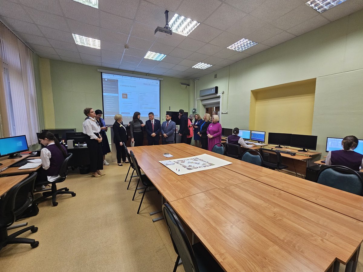 Los espacios de la Escuela Técnica Moscovita representa una referencia para nuestros Centros gastronómicos. El Aprender Haciendo es el método de enseñanza-aprendizaje que debe profundizarse para la real pertinencia de nuestra educación
#AcuerdosDeUnión