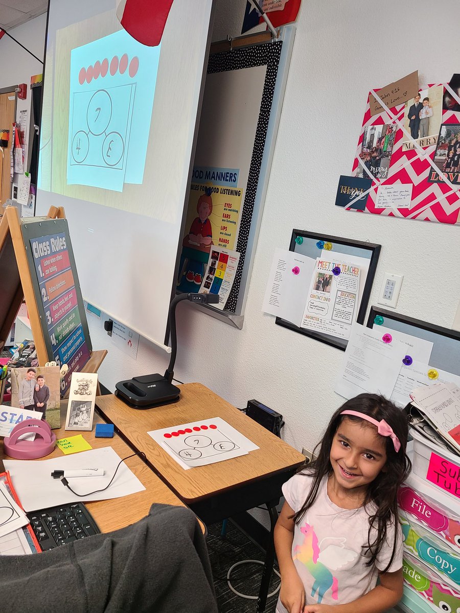MrsGMHarrison's tweet photo. Composing and decomposing numbers AND a sub teacher took over! 😎🙃 @allenelem https://t.co/c3V8SAcdED