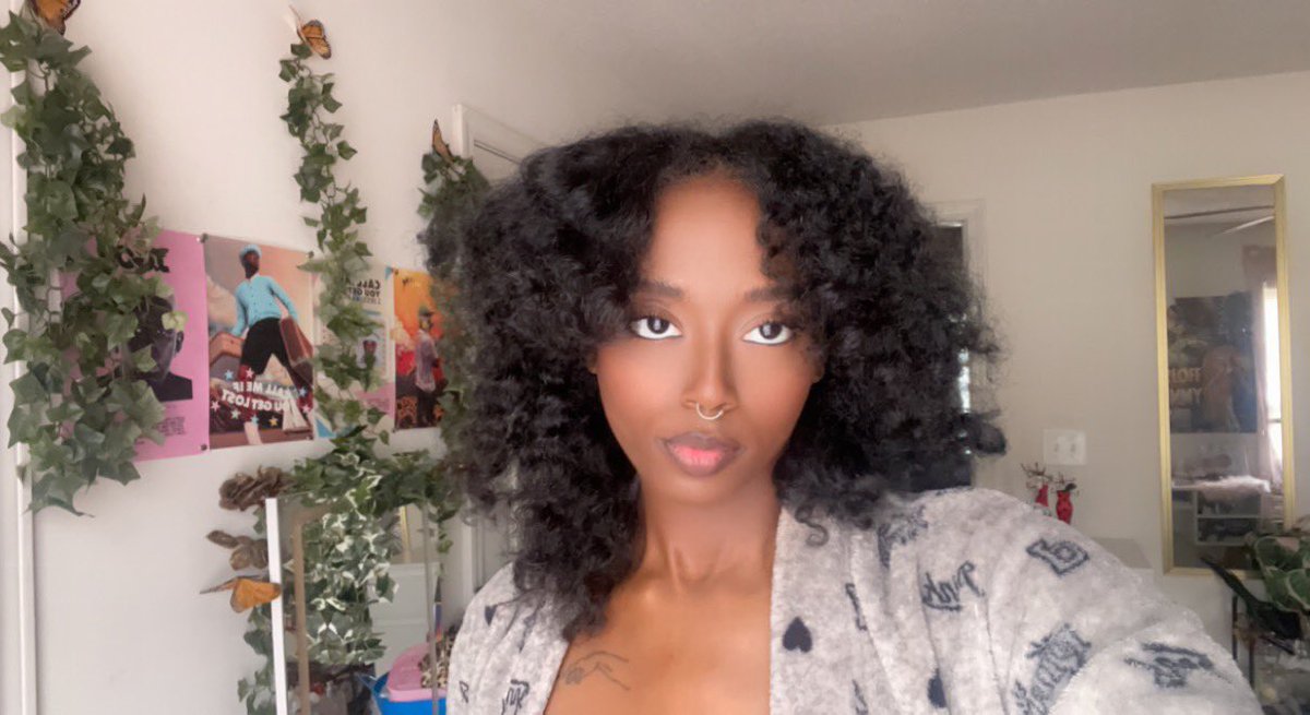 klabaee's tweet photo. 2 vids 2 photos https://t.co/Hmv3PHdMqA