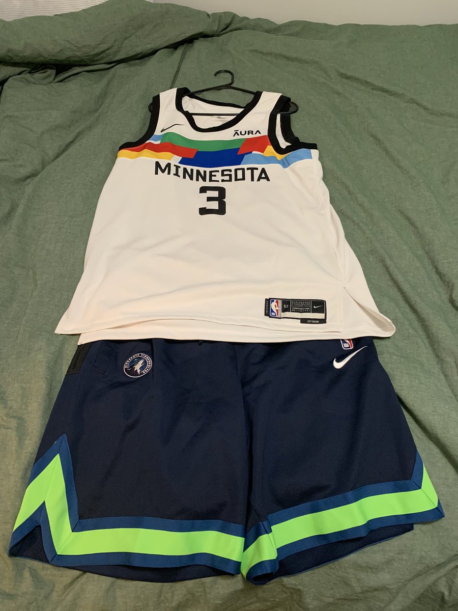 HSchaef3's tweet photo. @wolvesboxscores I’m ready https://t.co/kvjjPhhNFK