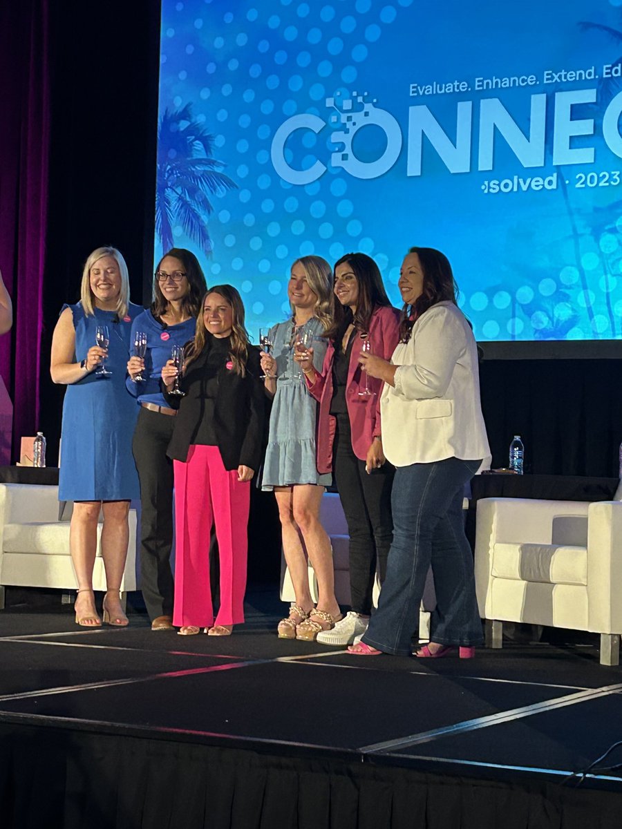 Strong women leaders on stage at #isolvedconnect