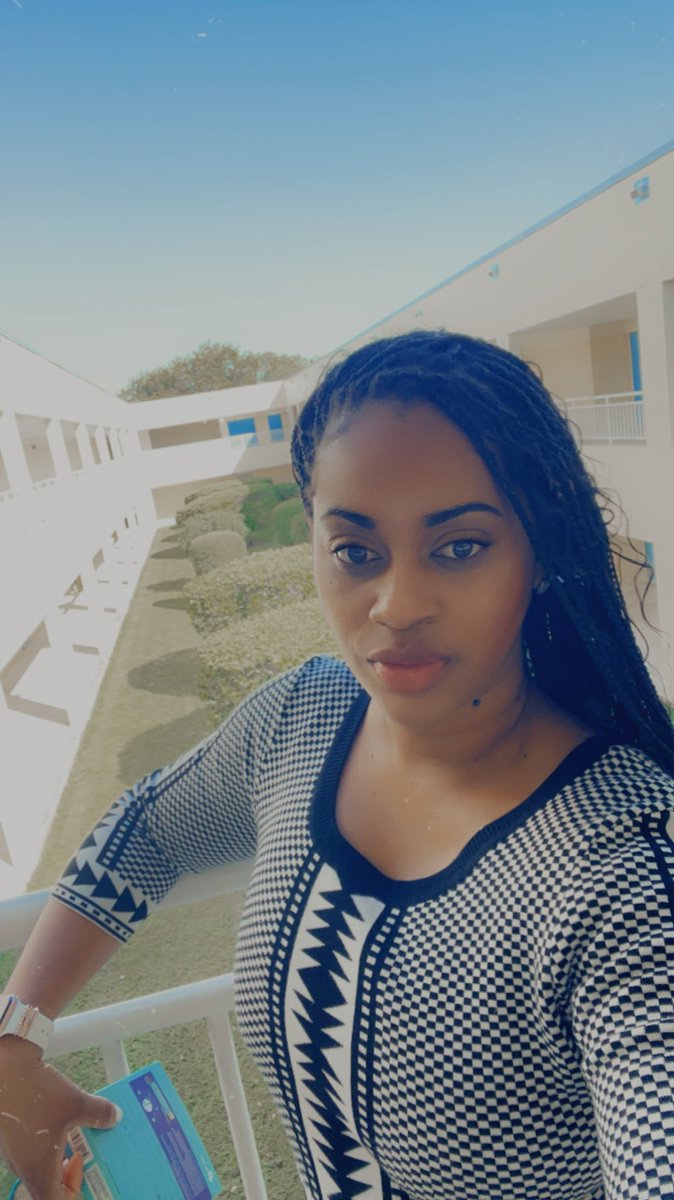 Sometimes a picture is the best way to capture and take in the moment! The calm after morning intake 📸.  We call this part of our school Disney Land. The landscaping on behalf of our custodial team is immaculate!