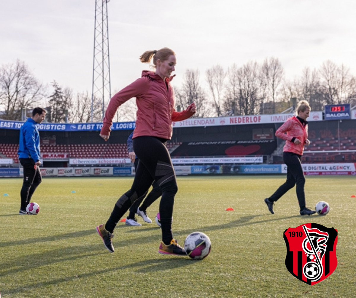 💪🏼 | 𝗩𝗼𝗲𝘁𝗯𝗮𝗹𝗙𝗜𝗧 - 𝗣𝗥𝗢𝗘𝗙𝗧𝗥𝗔𝗜𝗡𝗜𝗡𝗚 𝟮𝟱 𝗢𝗞𝗧.
Beste van bootcamp, plezier van voetbal en gezelligheid van teamsport. Vanaf 25 okt bij OJC van 20:00-21:00 uur 🔴⚫️. 

➡️ Eerst proeftraining, daarna elke woensdag!

📲 Info &amp; aanmelden: ojcrosmalen.nl/nieuws?n=66826