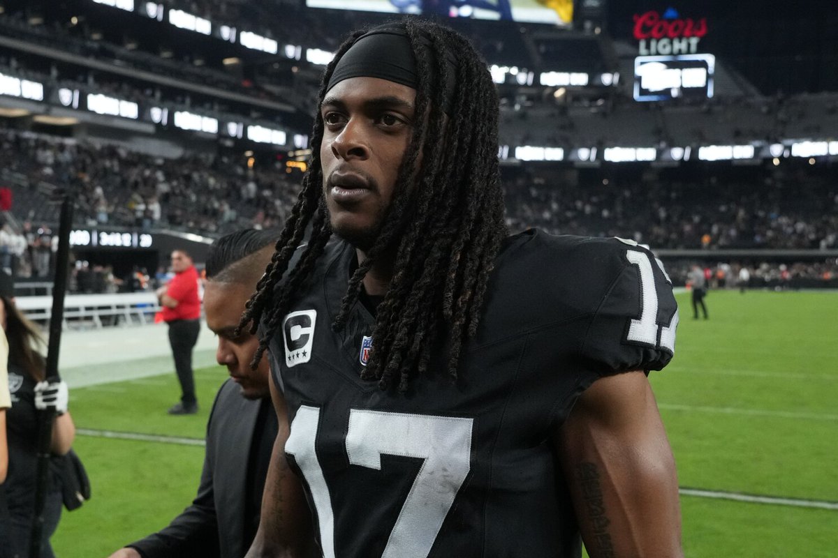 NFL_DovKleiman tweet picture