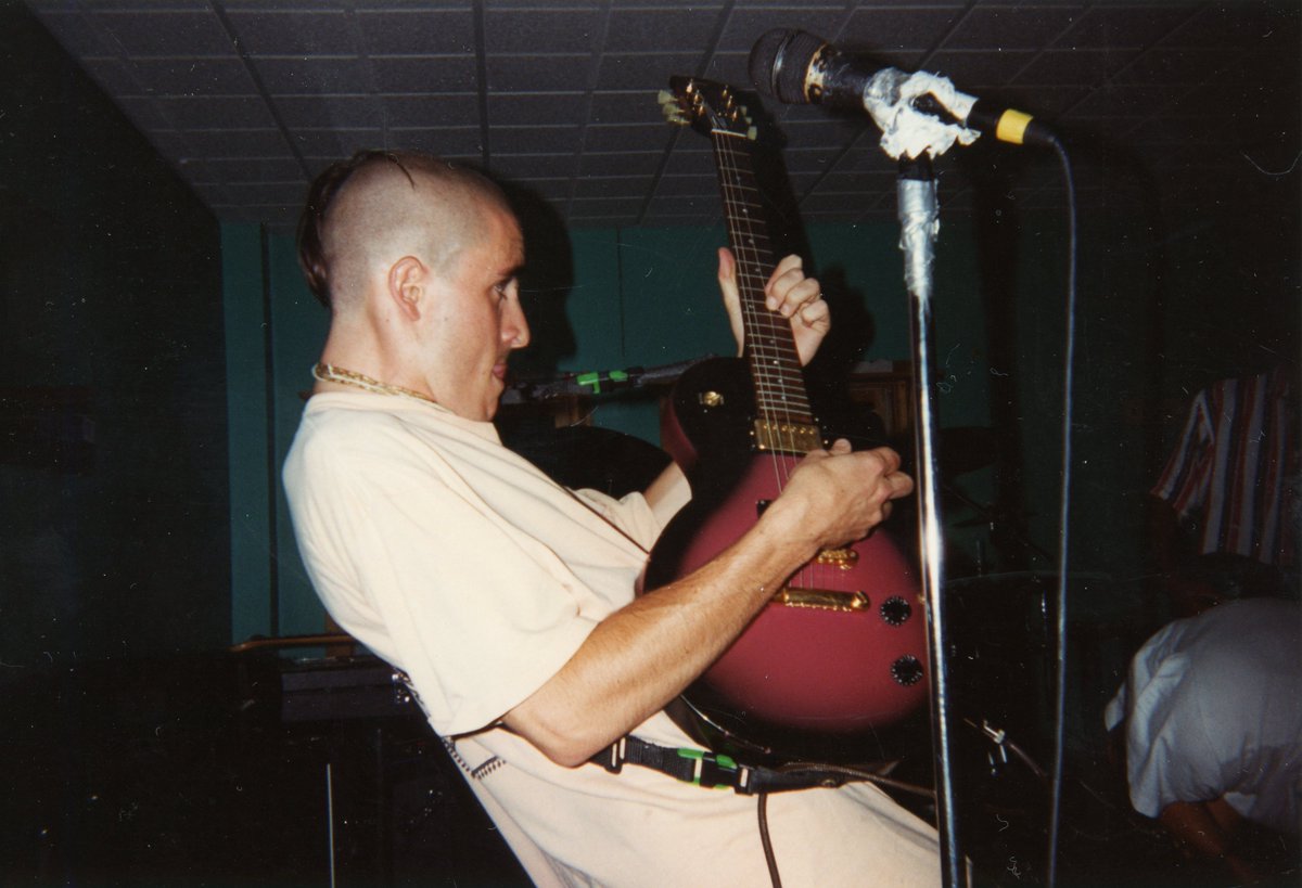 forgerelli's tweet photo. 108. 1994. Studio 158. North Windham, CT. Uncropped film photo.

#hardcorepunk #punkrock #punk #punkhardcore #filmphotography #35mm #35mmfilm #punkphoto #punkphotographer #filmphoto #punkphotography #filmphotographer #film #filmphoto #photooftheday #photography #photographer https://t.co/ChXLfRrB7G