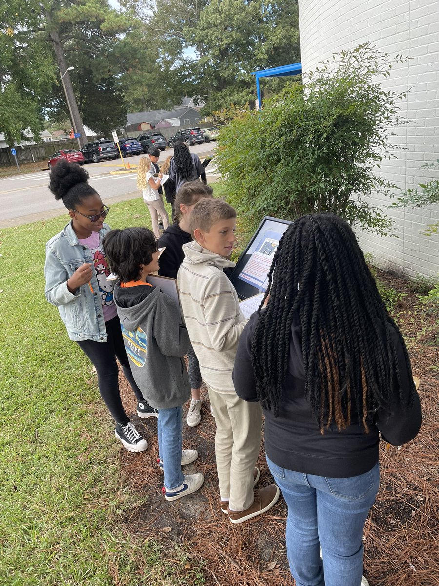 I couldn’t be more grateful for our LMC leaders putting together a test review for my students! All positive feedback including feeling free outdoors and less cramped. I couldn’t agree more! <a href="/PlazaIBLibrary/">Katie Staples</a> <a href="/lpurvisvb/">Laura Purvis</a> <a href="/leslielehner/">Leslie Ittner</a> #ibunited #learnoutdoors