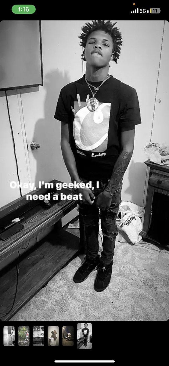 aniyahchiane's tweet photo. mr.1700block himself🤣 #longliveko💔 https://t.co/bwaZmm4lit