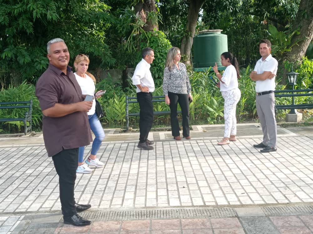 Emotivo, sensible e inspirador encuentro en Museo Casa Natal Celia Sánchez Manduley. SIEMPRE tendré que agradecer esta magnífica oportunidad. #CubaViveEnSuHistoria