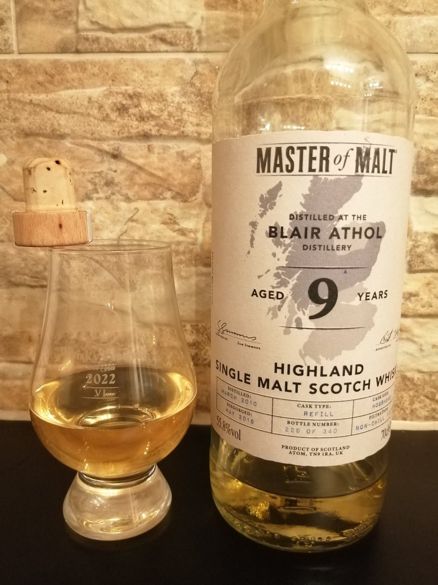 BertSmedley's tweet photo. Drop of BWC11 "remains" for #MidnightFlangeClub🥃
A very popular drop - #LevelsDontLie👀
#ThirtyQuidWhisky🦝
Anyways...
Who's for a dram?
#Flange🥃🐢💥
#DrinkUpHelpOut🐻 https://t.co/yozJNtOiXA