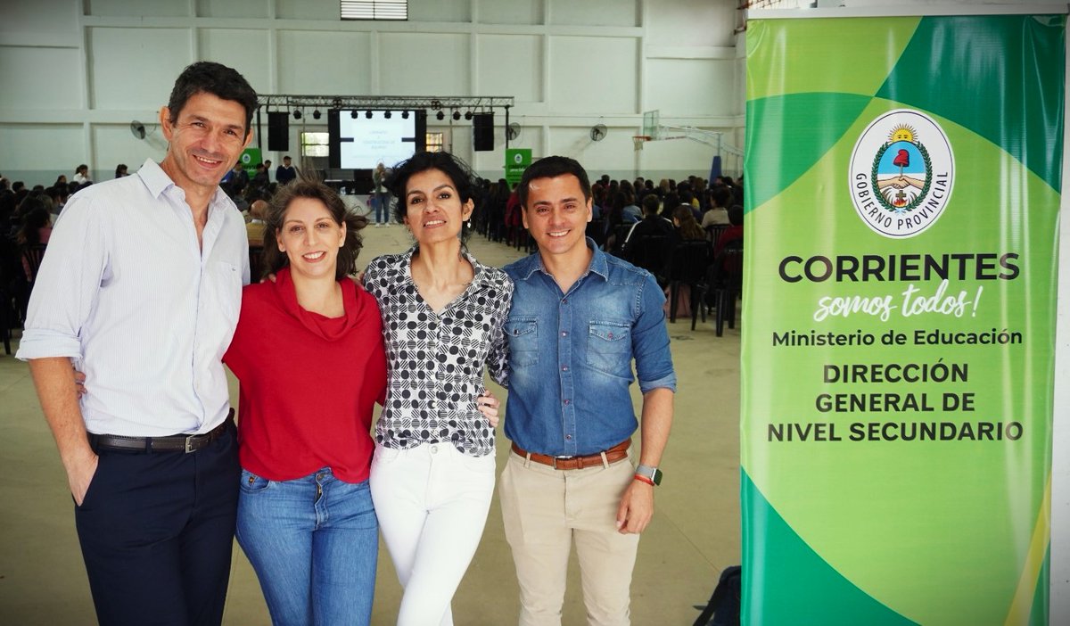 javierabrigo's tweet photo. ¡Hoy, compartí un día inolvidable! Tuve el desafío, junto a parte del equipo de #Educaplay de conversar sobre el ejercicio de la ciudadanía responsable con más de 600 estudiantes de toda la provincia en el "2do Encuentro Provincial de Centros de Estudiantes" @MinisterioEduc https://t.co/PoFQUMypR7