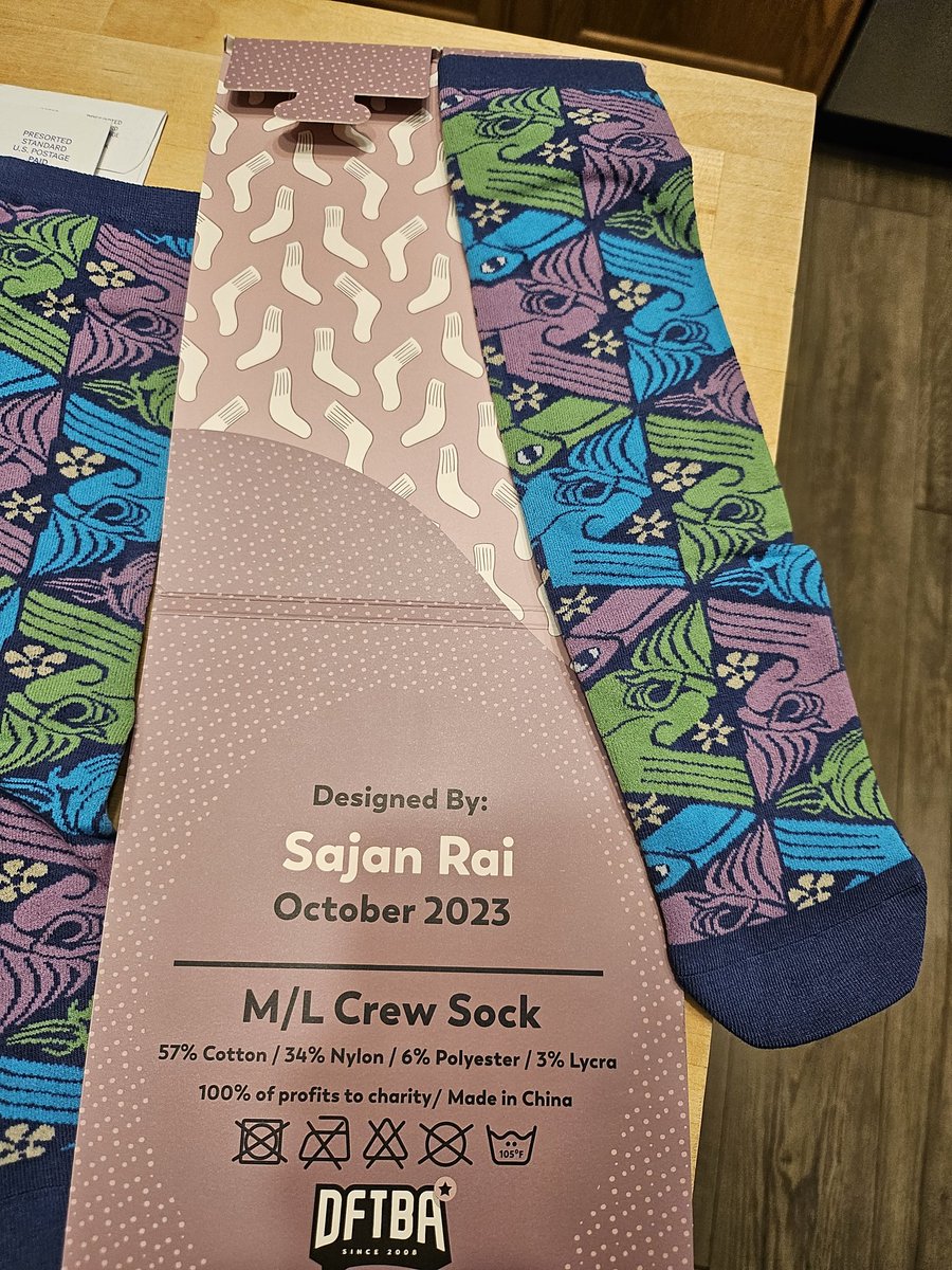 Annika_H_'s tweet image. yoooo #awesomesocksclub