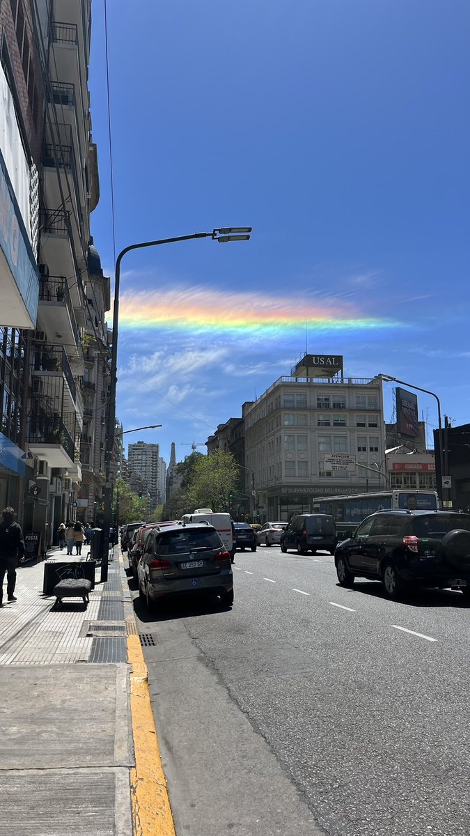 Hoy vi una nube arcoíris 🌈