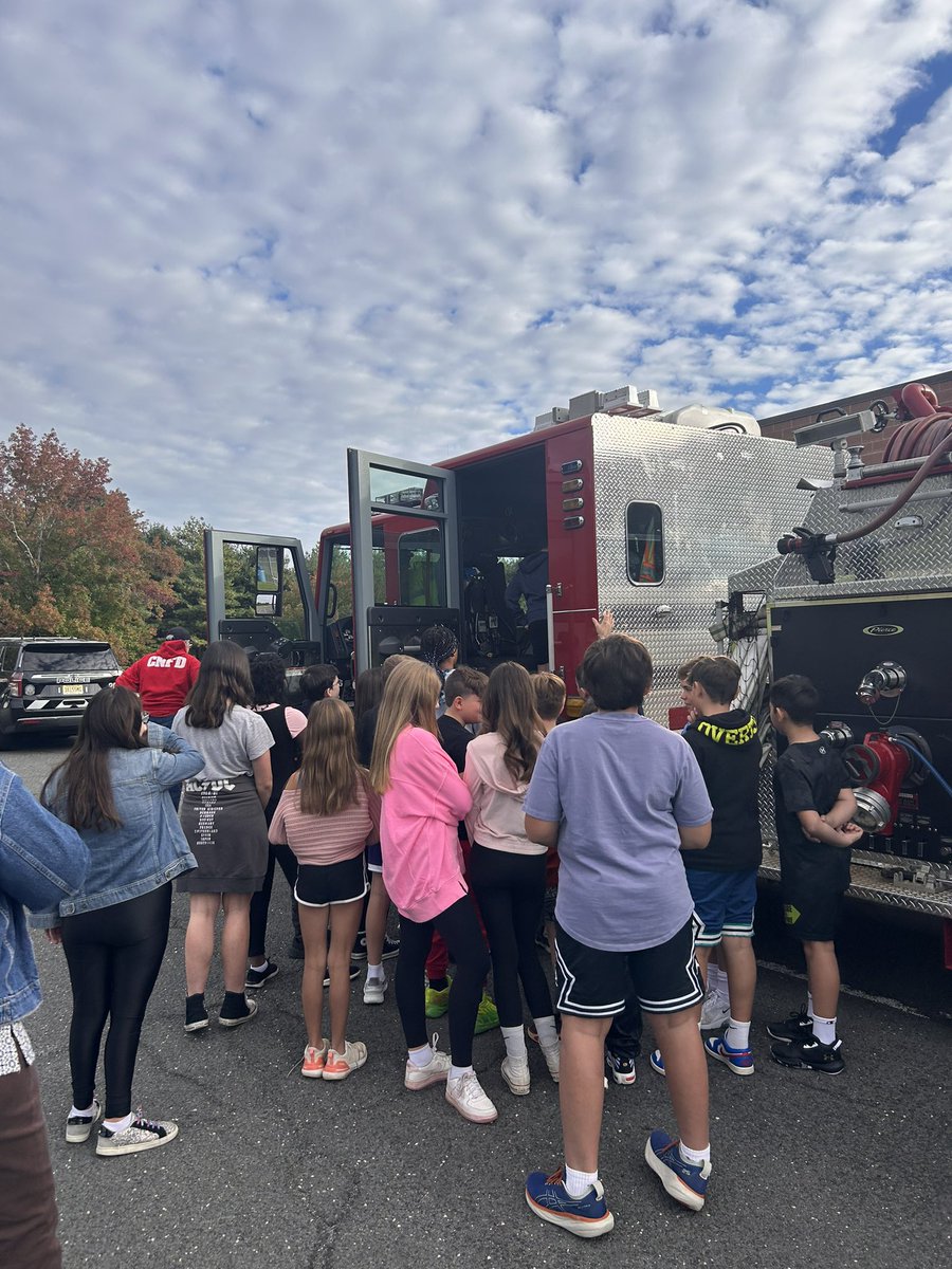 CDMS Phys Ed & Health tweet media