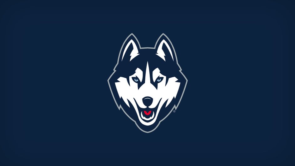 idowork_20's tweet photo. #Agtg Blessed to received an offer from UCONN University🔵🔵 #GoHuskies @_CoachKThompson @CoachT_Pope @CoachDHilliard https://t.co/GNCvp00Niv