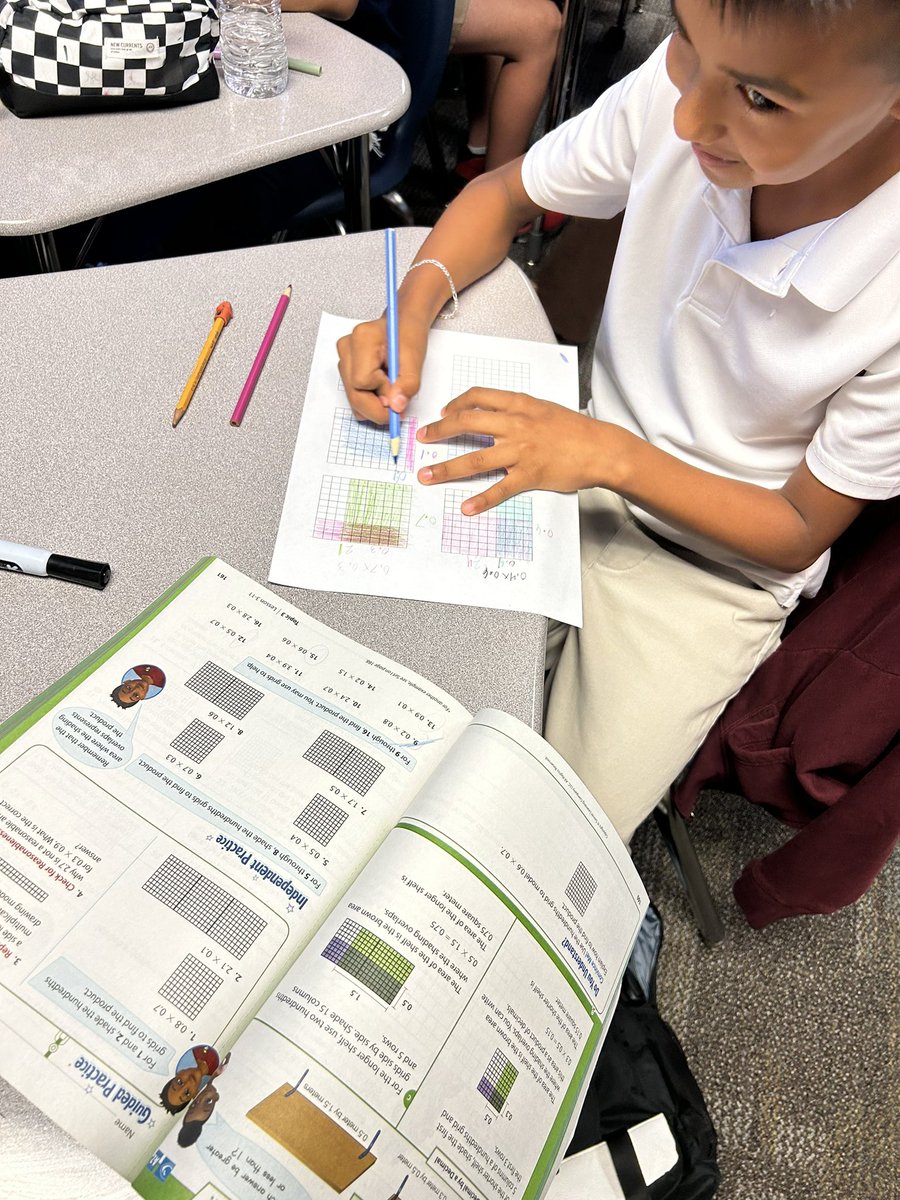 PPatterson_2017's tweet photo. I’m so happy to have these fifth grade superstars back! They are learning to multiply decimals with pictorial models, then working on our lower TEKS via stations. Proud is an understatement 🥹
#TeamSISD #stemscopesstations #financialliteracy #orderofops https://t.co/2CXcnNzJqD