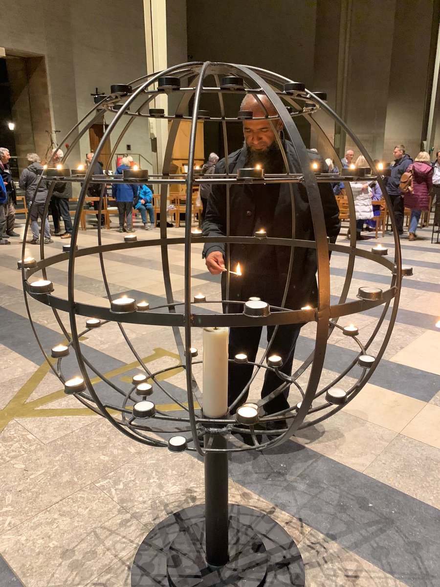 00SaeedSheikh00's tweet photo. Joining friends at @CovCathedral from Multi Faith backgrounds. #Together calling for #peace & an end to the violence in and around #Gaza.
The targeting of innocent civilians can never be excused or justified 🙏
@deancov
@zarahsultana
#callforpeacenow https://t.co/LG1Dc1Rl3E