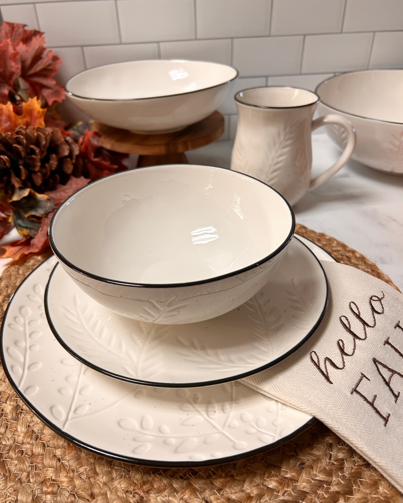 redvanillahome's tweet image. Bring the feeling of Hudson Valley home this Fall for the holidays!

redvanillahome.com/product-page/h…

#DinnerwareDelights
#WineGlassWonders
#ServewareStyle
#TableScapeInspo
#FineDining
#TableSettingGoals
#ElegantEntertaining
#TableDecor