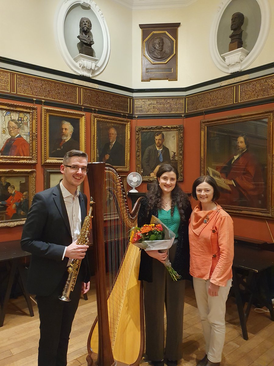 🎊🌟💐Huge congrats to #TaraViscardi & #RobertFinegan for a wonderful recital in London tonight, featuring my 'The Jolly Figs' for harp & sax, commissioned with support from @RCMLondon Accelerate scheme! Beautiful performances of music from their forthcoming EP 'Uncovered Roots'!