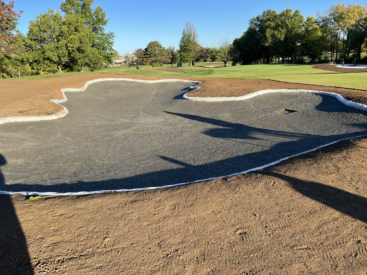 Our 36 hole bunker renovation at Sykes/Lady Overland Park GC is ahead of schedule and looking great.  Awesome work by Fleetwood Services, @dougmelchior and Tom Storey.@CapillaryFlow @ASGCA