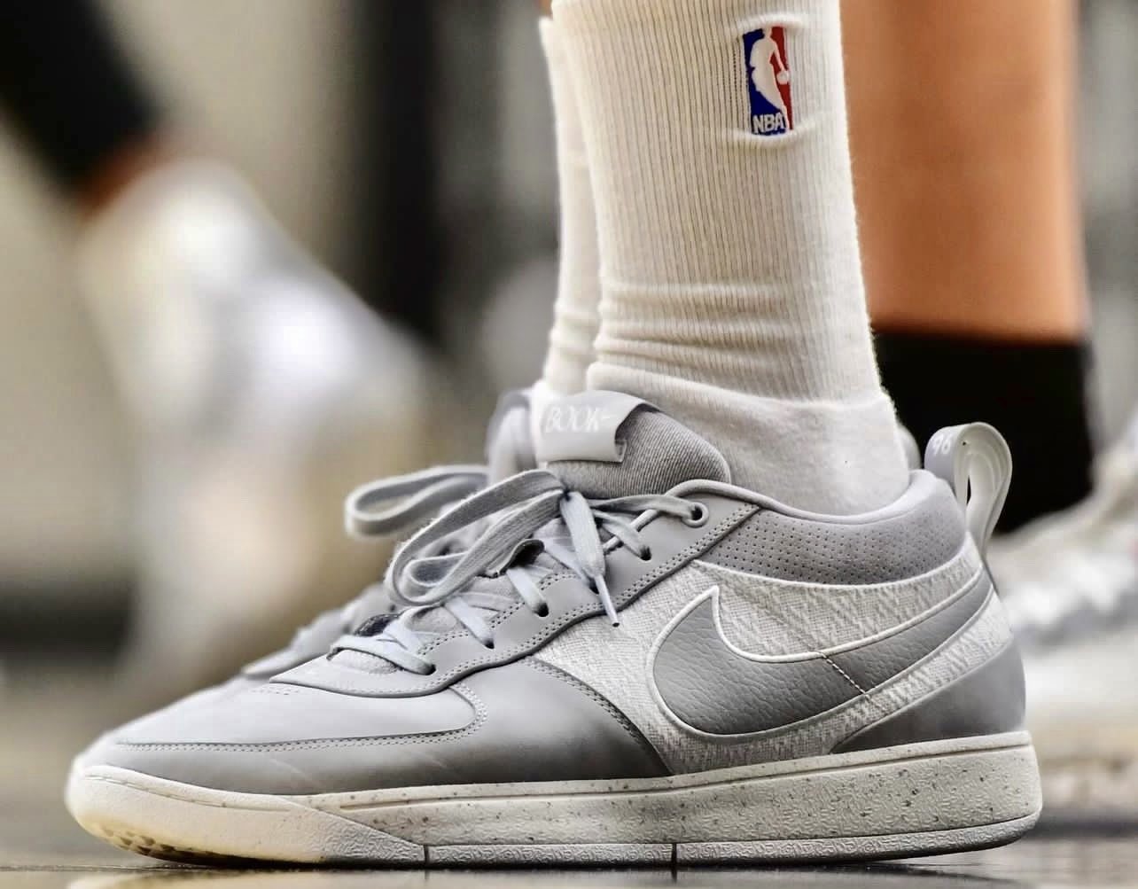 Nike signature cheap