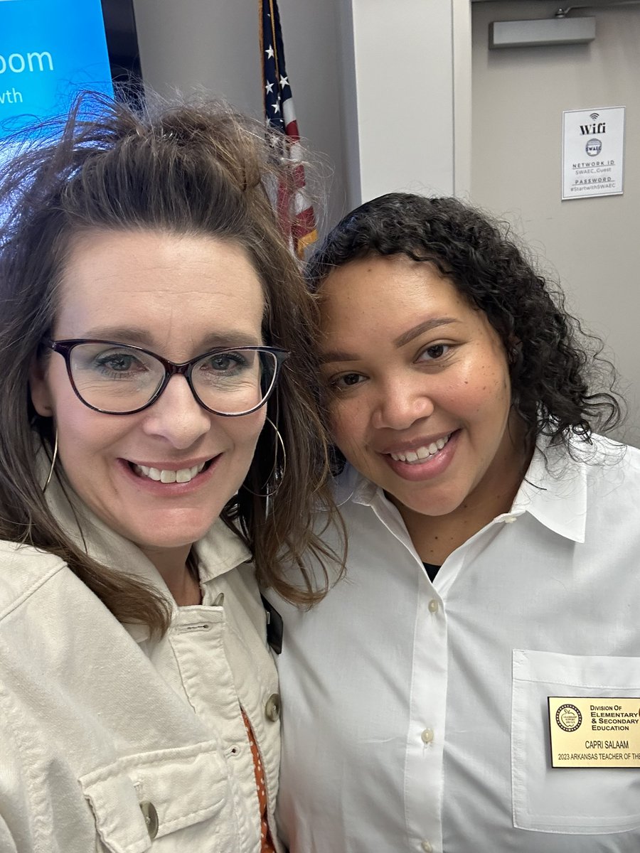vjewelled's tweet photo. Today, we were blessed by a visit with Capri Salaam - 2023 Arkansas Teacher of the Year !! Capri shared her journey, her platform, and some great advice to our Hope Year 3 Novice Teachers. Thank you @CapriSalaam23 !!! #startwithswaec @swaec_hope @ArkansasEd https://t.co/E66VYyVDk1