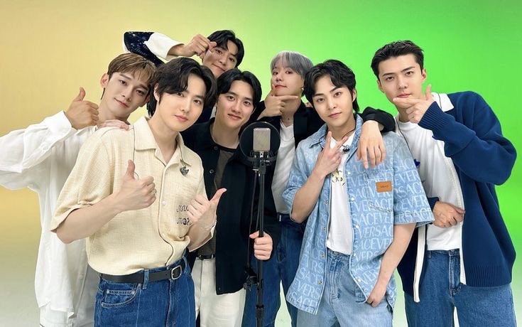 Tinastri_'s tweet photo. Dibikin mewek sama uri leader, dia mendefinisikan dirinya sbg leader yg sesungguhnya😭😭😭😭
Emng boleh sebertanggung jawab itu buat EXO nya😭😭 https://t.co/CWL92UlyFC