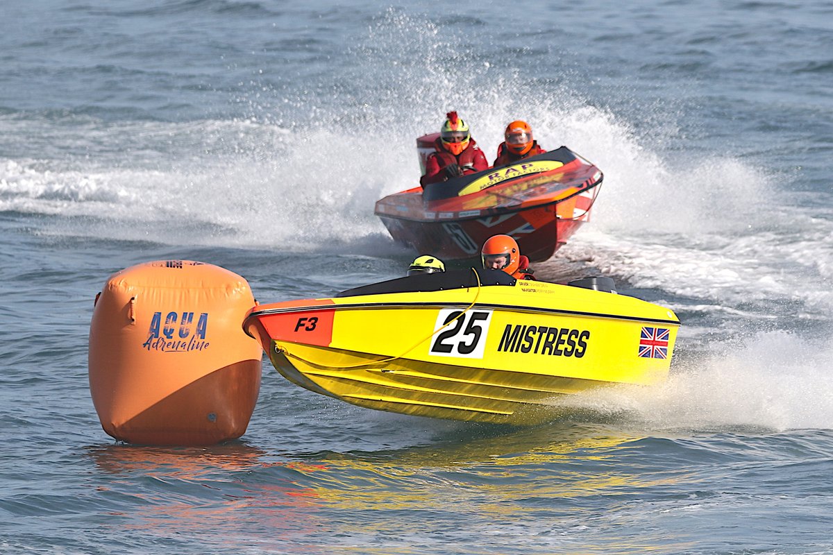 RivieraGuy's tweet photo. Water Wednesday – Mistress - Graham Drew & Perry Murphy – F3 Class overall winners OCRDA Aqua Adrenaline Tour Brixham 2023
#OCRDA #AquaAdrenaline #powerboat #offshore #racing https://t.co/cIEJbWaqXz