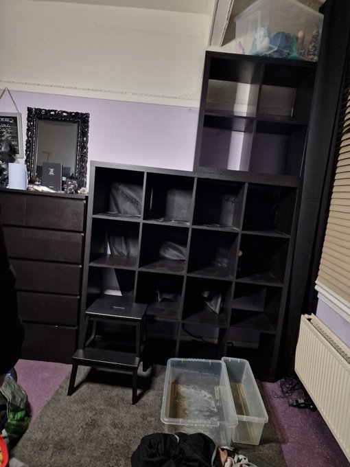 RIP Dong wall :( Need to find some places to stay for a while but need to stay here tonight, I managed<a href="/tag/mvsales"class="tags"><span>#mvsales</span></a>
