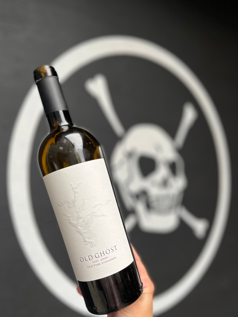 Dying to get your hands on a bottle of Old Ghost Zinfandel? ☠️ Fear not! This fall favorite wine is now available online, at your local retailer or for pick up at our tasting room. Cheers to that. 🥂 #klinkerbrick #lodiwine #hallowine #oldghostoctober