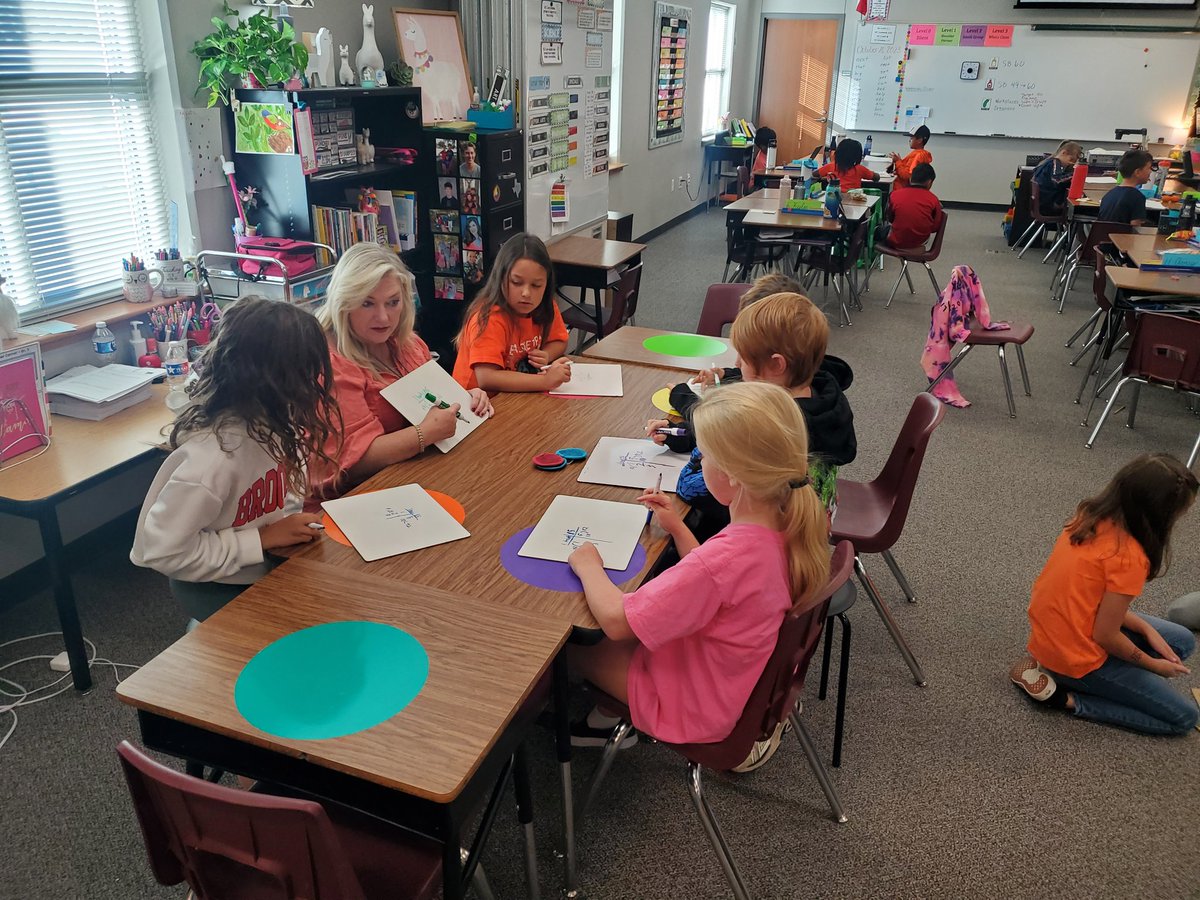 Ms_Waltmon tweet media