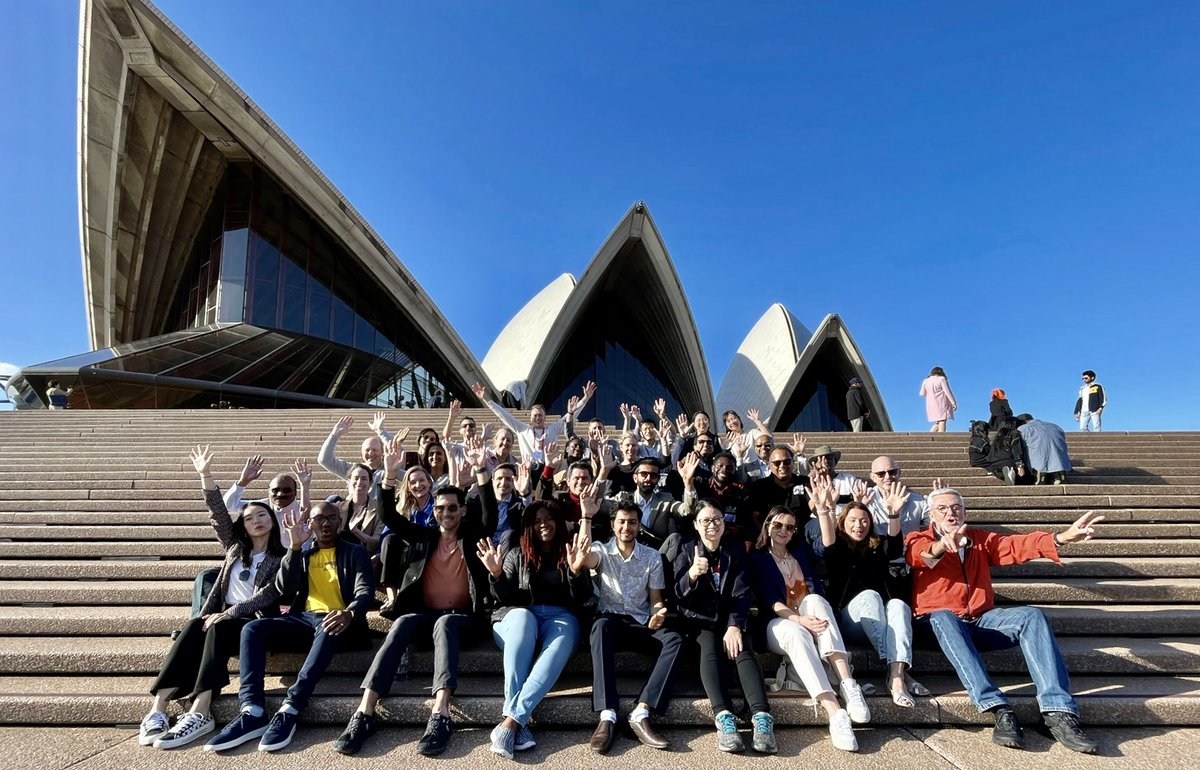 SOLVECHD's tweet photo. 🌆Sydney Harbour set the stage for an unforgettable day with @worldheartfed Emerging Leaders 2023 cohort! From a captivating Heritage Walking Tour to a fantastic dinner at QDining with breathtaking harbour views, it was a day filled with inspiration and connection. 🌟#WHFEL23 https://t.co/9wxd0nOn78