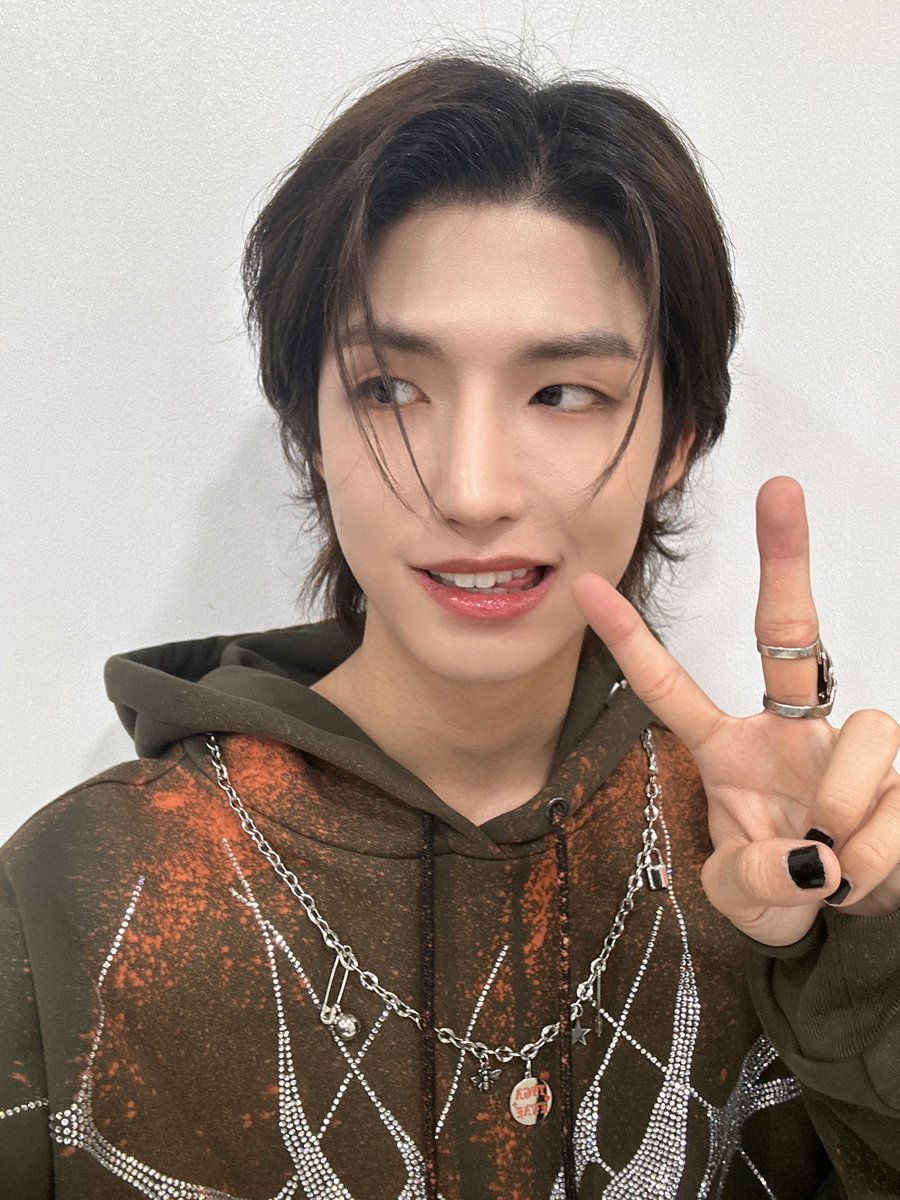 Xdinary Heroes tweet media