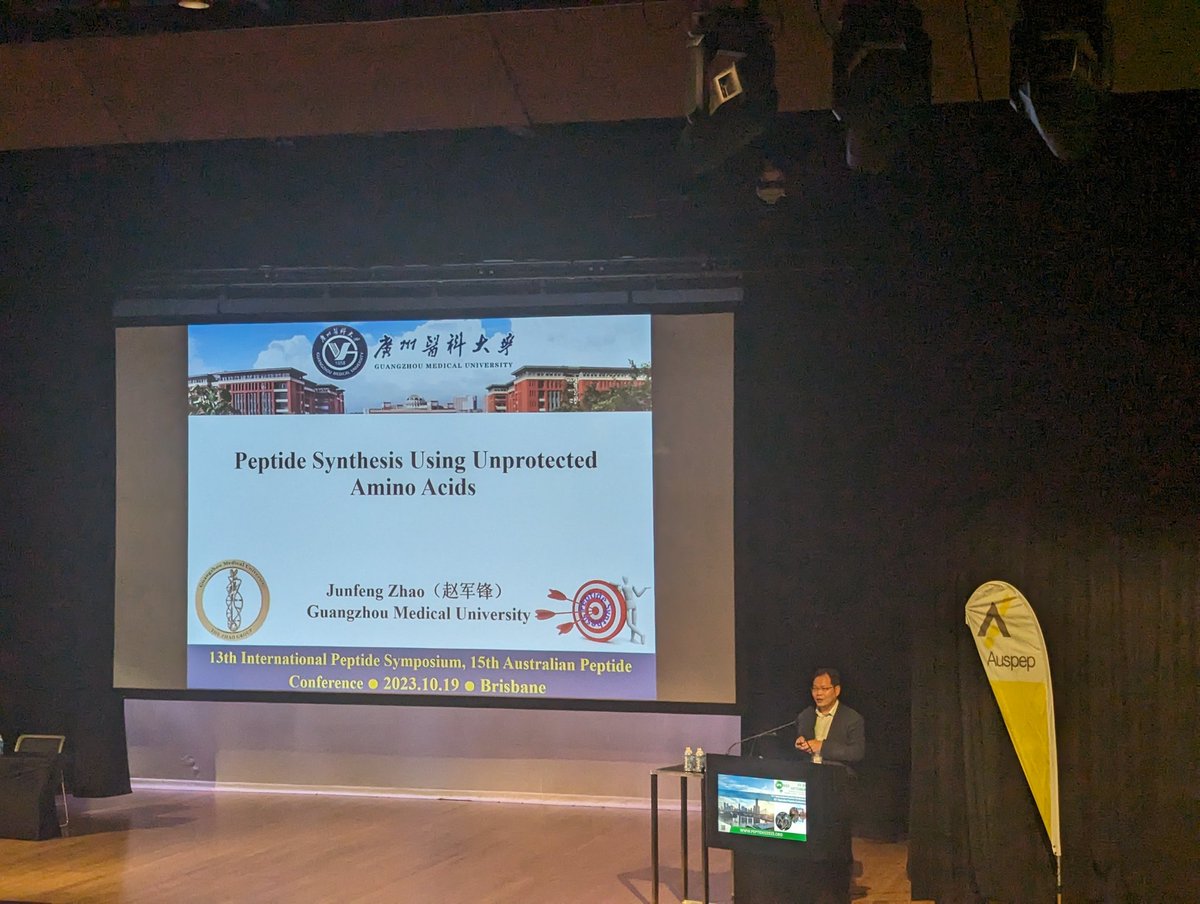 It's time to green up chemistry 🧪 💚! Junfeng Zhao's work on unprotected amino acids is a step in the right direction! #AusPeptides2023