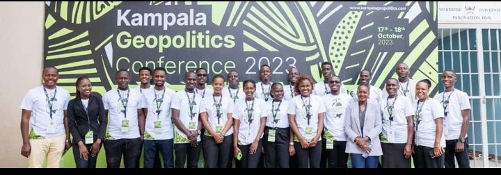 YPMP_Ug's tweet photo. The #KampalaGeopolitics conference was a sucess. 

Our mentees participated in different capacities
1. Volunteers ensuring smooth implementation. 
2. Attendants contributing to the discussions
3. Another as guest artist reading a poem at opening ceremony

Thanks  @KAS_SIPODI_EA https://t.co/XyM07Ksxya