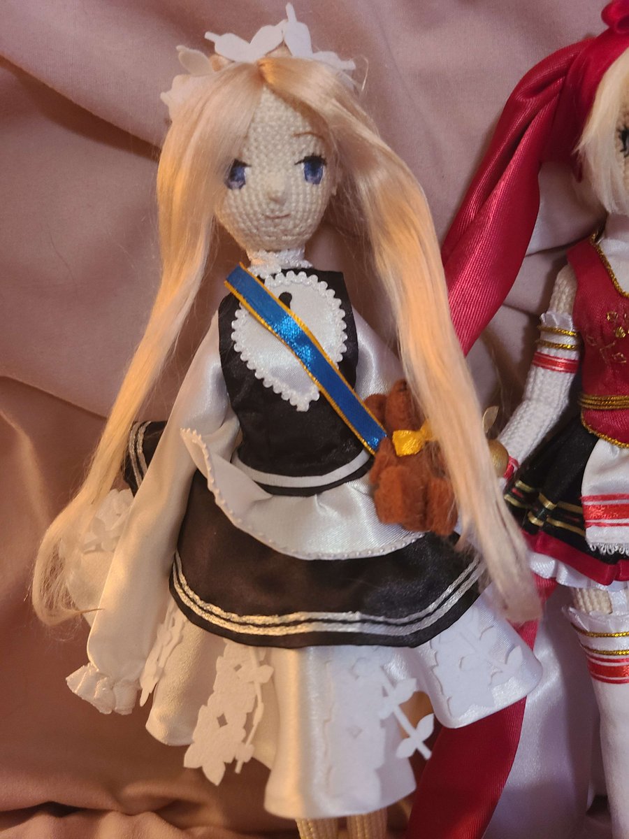 PinkCatHime's tweet photo. My dollies from @yuyanase_ arrived! https://t.co/dJbU1A3lE2