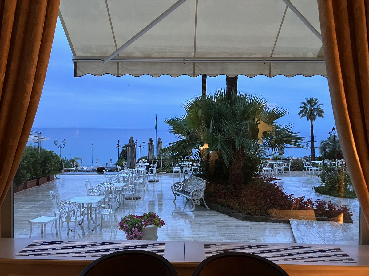 Buongiorno dal Royal Hotel di #Sanremo! #SanremoMICE