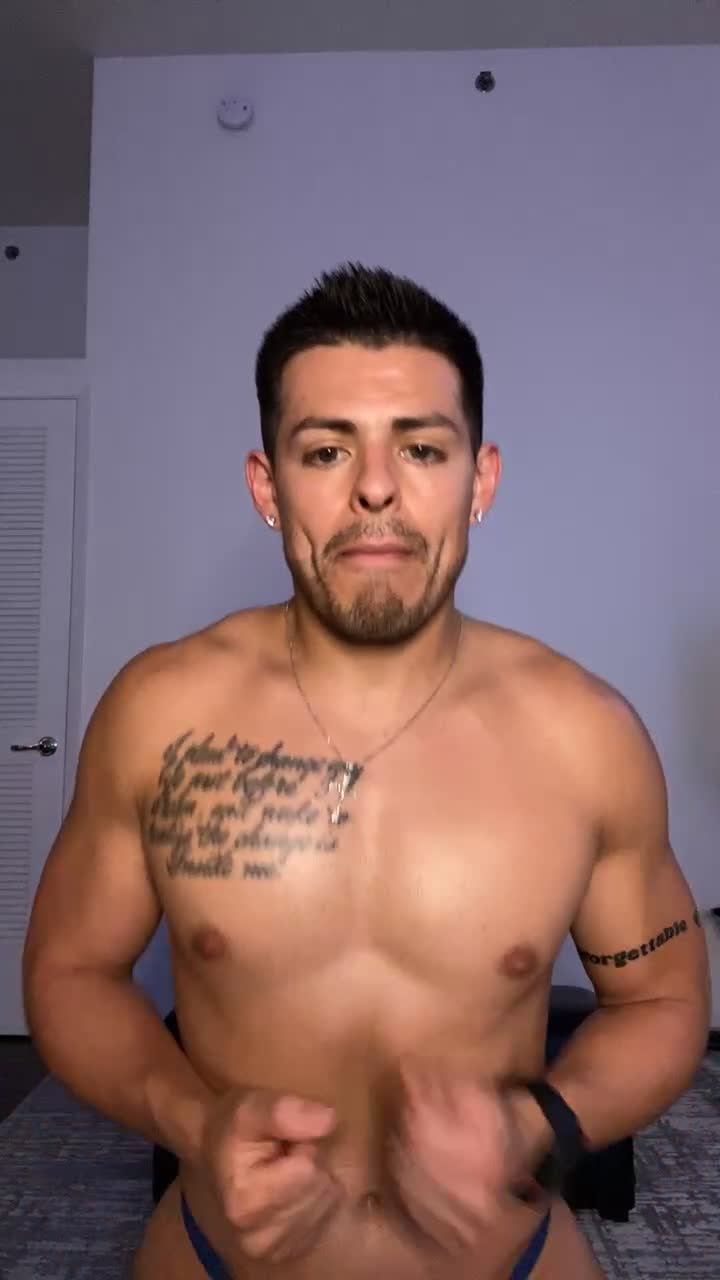 Bebote Chulo on X: Bebote_Chulo is live now! t.coZj8UpELVUn  t.cobIMvaI15uI  X