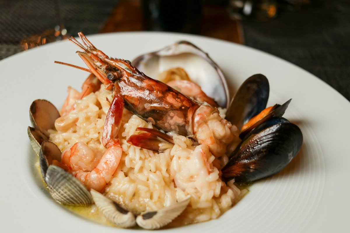 ¡La noche es perfecta para cenar tu platillo favorito! 🍽️👌

En Becco Al Mare cuidamos cada detalle para que puedas vivir una experiencia inolvidable.🙏

#Acapulco #GrupoBecco