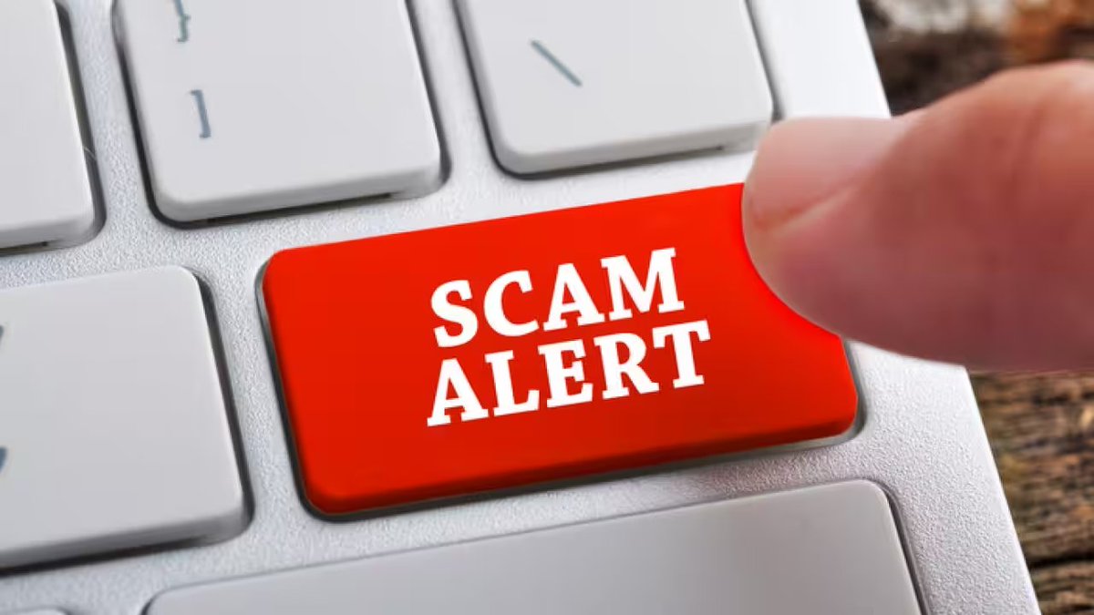 The <a href="/AtomicHub/">AtomicHub</a> and <a href="/adoptwombat/">Wombat - powered by PlayMind</a> Gamer's Discord servers have been compromised/hacked.
Don't click on any links in the server, especially the fake giveaway link!

Please RT this for visibility!

(Kudos to <a href="/CrazyRyuKun/">Ryu</a> for being one of the earliest people to report this!)
