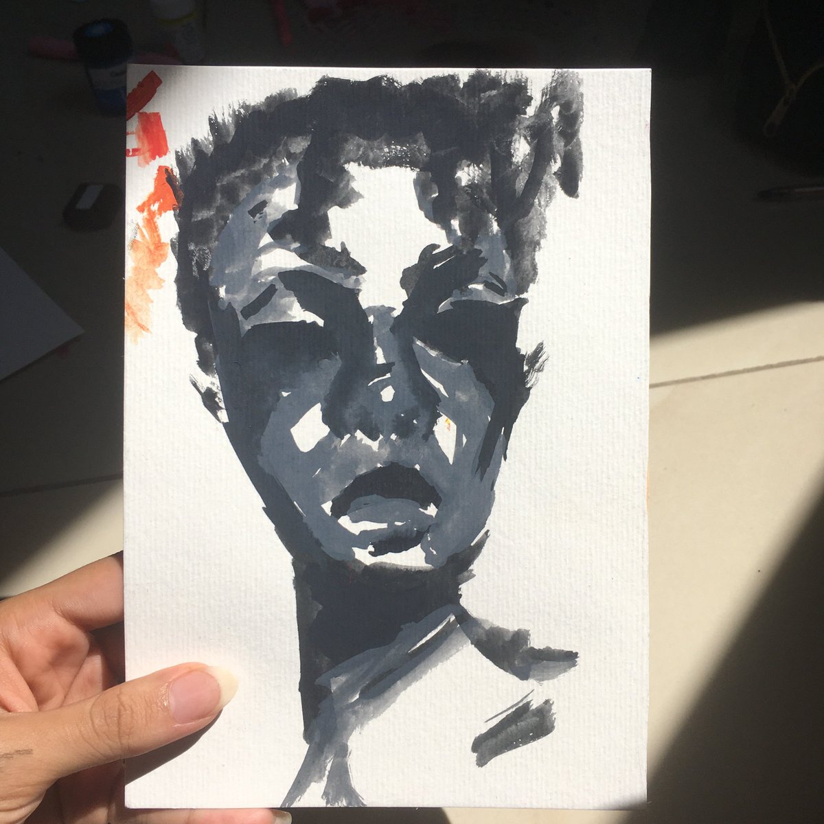 lavieniss's tweet photo. autorretrato (guache sobre canson, 2023) https://t.co/3R3diCty82