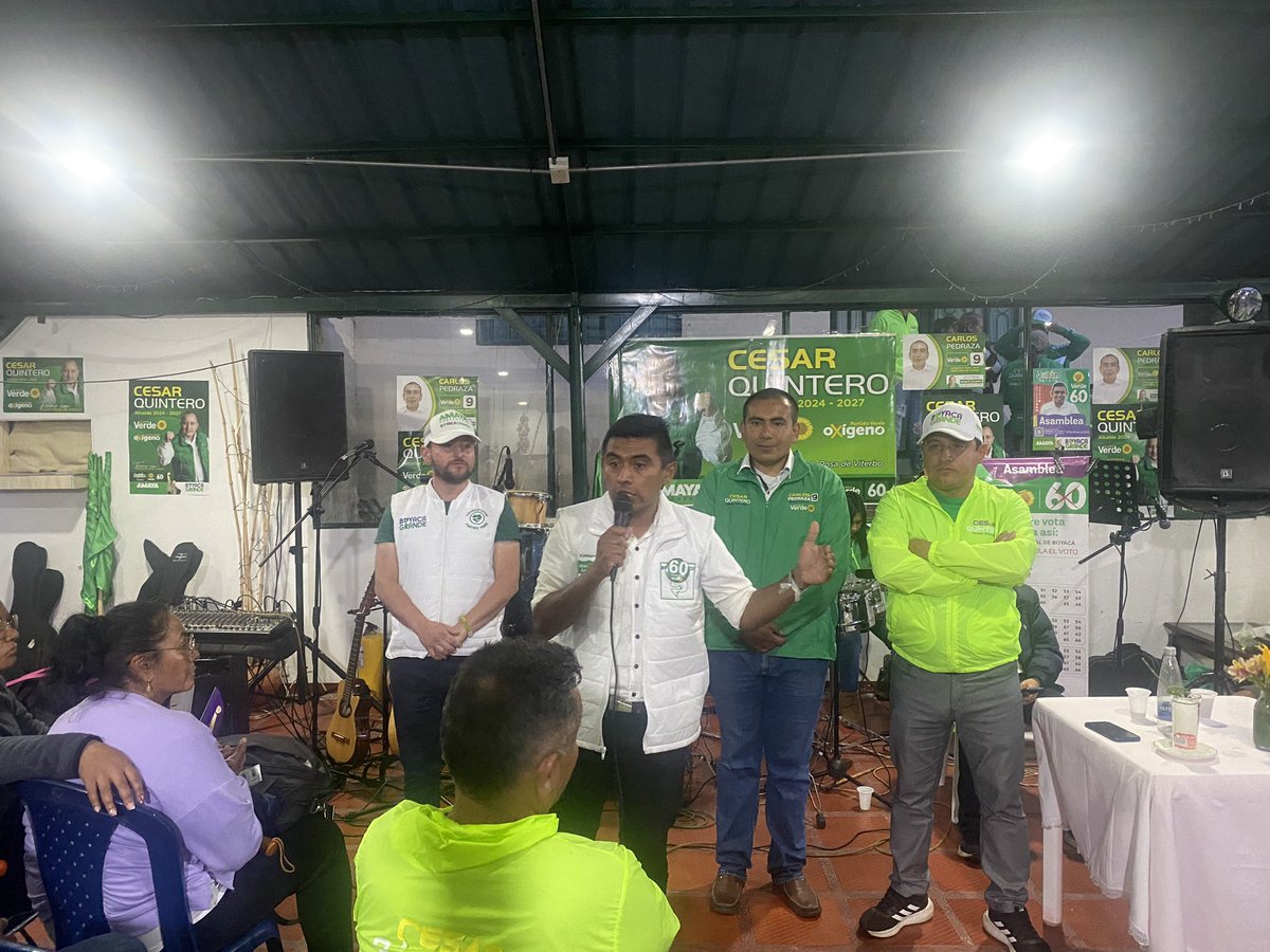 LuisCarlosOP's tweet photo. #SantaRosaDeViterbo Firme con @CarlosAmayaR Gobernador. 

En la vereda La Laguna acompañamos al próximo Alcalde Cesar Quintero, preparación y experiencia al servicio de su pueblo. 

🧵 https://t.co/B40t301WZx