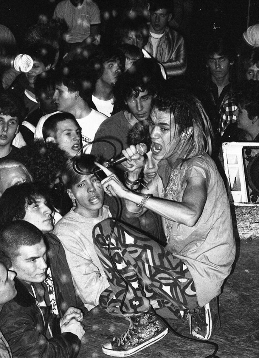 In memory of Kendall Stephen Chinn aka Mr. Chi Pig, Canadian musician, artist, singer and front man of the hardcore punk band SNFU, born on this day in 1962, Edmonton, Canada

Photo by Ken Salerno

#punk #punks #punkrock #hardcorepunk #chipig #SNFU #history #punkrockhistory #otd