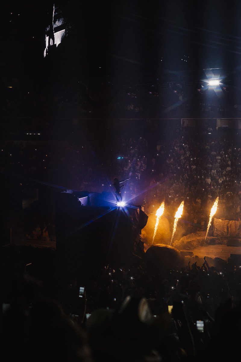 nathan__aguirre's tweet image. The Circus Maximus Tour: Dallas 🦅🌵🔥🎟️🎪 @trvisXX
IG: en.vizn
#TheCircusMaximusTour