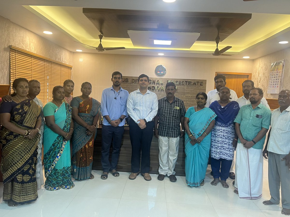 katta_teja's tweet photo. Got relieved as Sub Collector Tindivanam. It had been a great learning experience. Received lot of love from the people. It will be a memorable part of my career. Thank you Tindivanam. https://t.co/NO1aWjv3UG