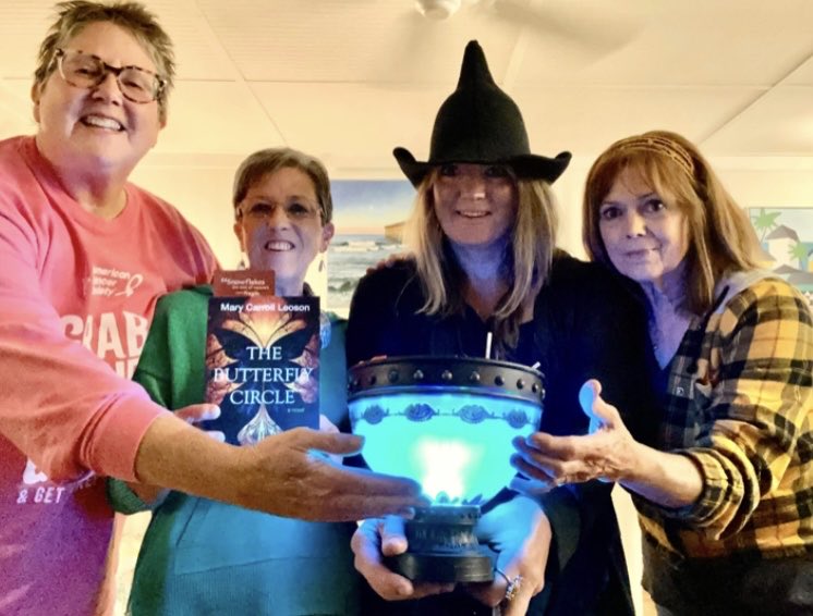 Got to meet with an amazing book club tonight who read my book this week. What an honor to meet these beautiful humans! Thank you for having me. 💕