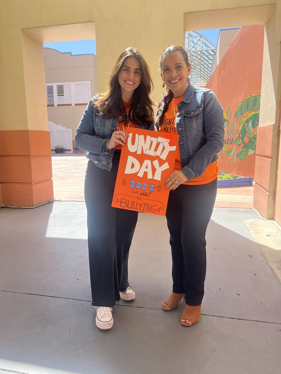 Celebrating #UnityDay! 🧡 So lucky to have such an awesome school Counselor!! #ProudAP