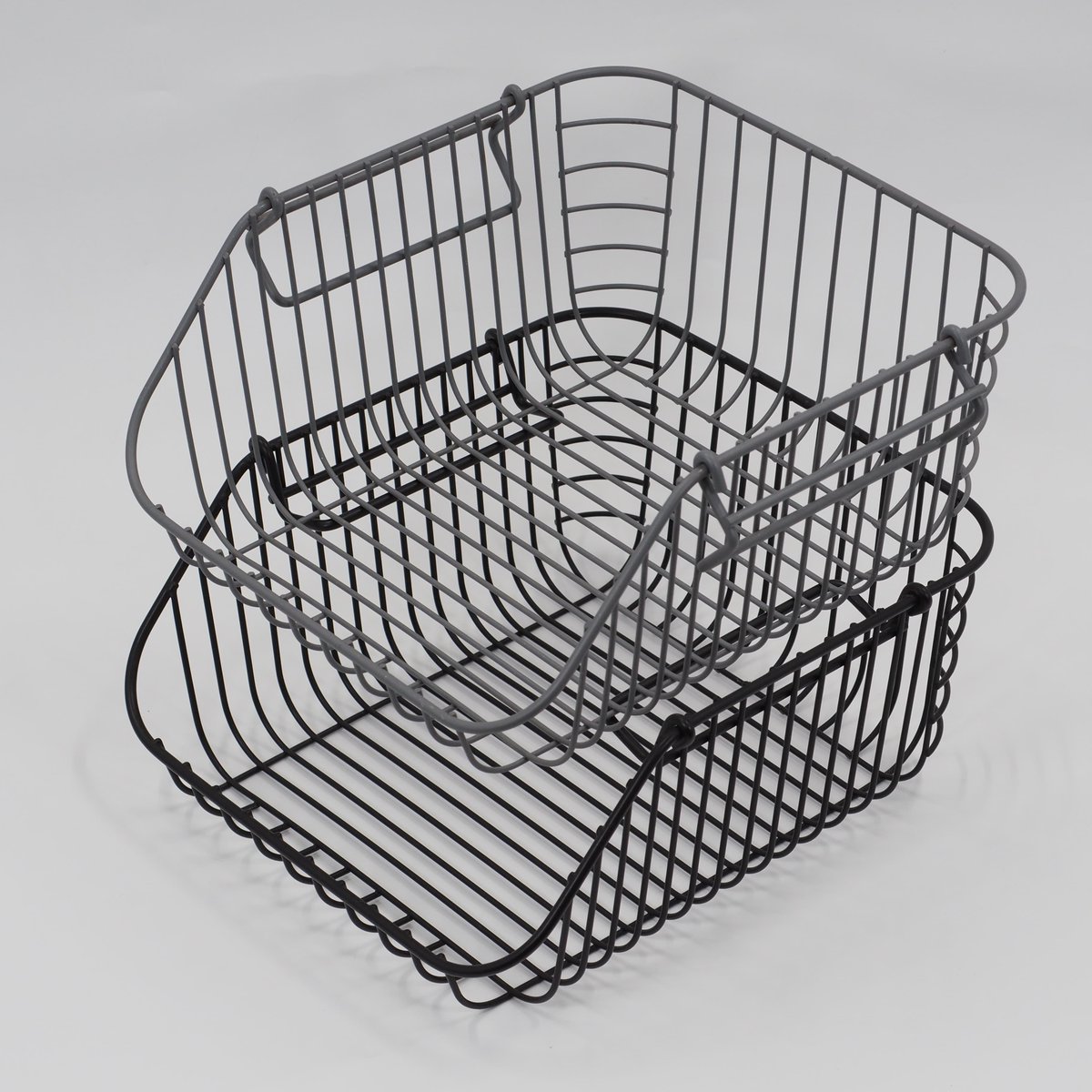 kingswayhome's tweet image. 🗄️🗄️Double the mass storage space with easy stacking.

#StorageBasket #Organization #Kingswayhouseware