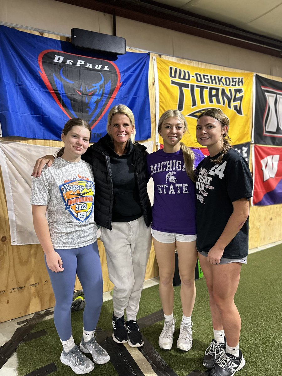 Haley Albamonte tweet media