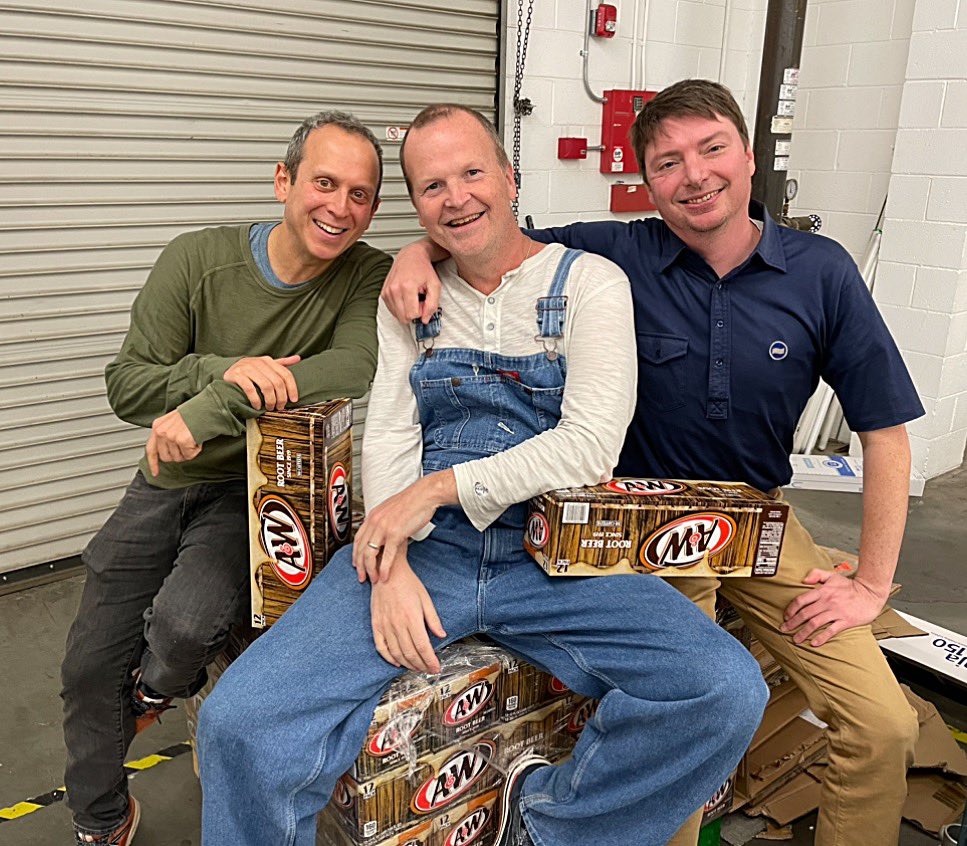 Mike O'Brien (@mikeobrienxoxo) on Twitter photo Check out the latest ep of Business Trips podcast on <a href="/allthingscomedy/">All Things Comedy</a> with very special guest TJ Jagodowski of <a href="/TJandDave/">TJ and Dave</a>! So honored to have this great friend and legend do the show.
YouTube version: youtu.be/qeWYNsayF5k?si⦠Check out the latest ep of Business Trips podcast on <a href="/allthingscomedy/">All Things Comedy</a> with very special guest TJ Jagodowski of <a href="/TJandDave/">TJ and Dave</a>! So honored to have this great friend and legend do the show.
YouTube version: youtu.be/qeWYNsayF5k?siā¦